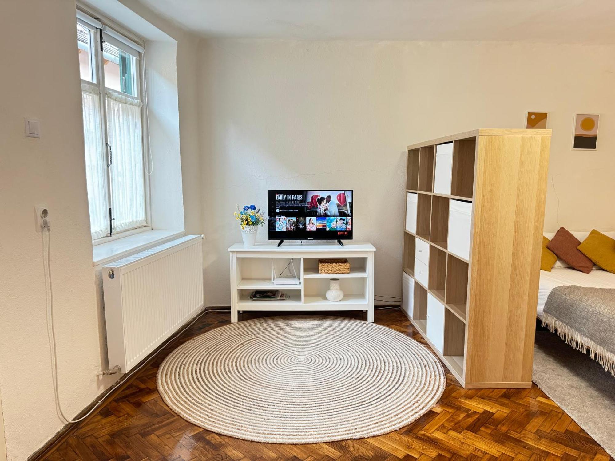 Charming Studio Ideal For Getaways Or Workations In Sibiu'S Medieval City Center Exterior photo